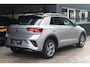 Volkswagen T-Roc 1.0 TSI T-Roc R-Line CarPlay|IQ Light|Facelift