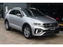 Volkswagen T-Roc 1.0 TSI T-Roc R-Line CarPlay|IQ Light|Facelift