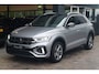 Volkswagen T-Roc 1.0 TSI T-Roc R-Line CarPlay|IQ Light|Facelift