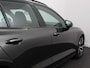 Volvo V60 2.0 B4 R-Design Navigatie Camera Climate Control Parkeer Sensoren Cruise Control Adaptive Verwarmde voorstoelen Lichtmetalen Velgen