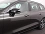 Volvo V60 2.0 B4 R-Design Navigatie Camera Climate Control Parkeer Sensoren Cruise Control Adaptive Verwarmde voorstoelen Lichtmetalen Velgen