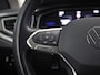 Volkswagen Taigo 1.0 TSI Sport Automaat (VIRTUAL COCKPIT, APPLE CARPLAY, GROOT NAVI, CLIMATE, CAMERA, STOELVERWARMING, SPORTSTOELEN, GETINT GLAS, LEDER/ALCANTARA, NIEUWSTAAT)