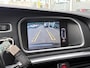 Volvo V40 1.6 T4 Summum / NL-Auto / Vol-Leder / Panodak / Adaptive Cruise-Control / Stoelverwarming / Dodehoek-Detectie / Adaptieve-Koplampen / Radio-Bluetooth / Navi / PDC met Camera / 17'' LMV / All-Seasons / ENZ.