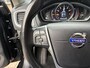 Volvo V40 1.6 T4 Summum / NL-Auto / Vol-Leder / Panodak / Adaptive Cruise-Control / Stoelverwarming / Dodehoek-Detectie / Adaptieve-Koplampen / Radio-Bluetooth / Navi / PDC met Camera / 17'' LMV / All-Seasons / ENZ.