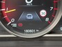 Volvo V40 1.6 T4 Summum / NL-Auto / Vol-Leder / Panodak / Adaptive Cruise-Control / Stoelverwarming / Dodehoek-Detectie / Adaptieve-Koplampen / Radio-Bluetooth / Navi / PDC met Camera / 17'' LMV / All-Seasons / ENZ.
