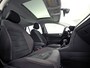 Volkswagen Golf 1.5 TSI Highline R 150Pk Automaat (PANORAMADAK, APPLE CARPLAY, GROOT NAVI, ALCANTARA, STOELVERWARMING, SPORTSTOELEN, PARKEERSENSOREN, ADAPTIVE CRUISE, MASSAGE, NIEUWE APK, NIEUWSTAAT)