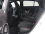 Mercedes-Benz CLA Shooting Brake 180 Business Solution AMG | Stoelverwarming | LED | Navigatie | Camera |