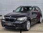 BMW X1 XDRIVE|AUTOMAAT|CRUISE|HARMAN/KARDON|NAVI|STOELVERW.