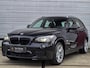 BMW X1 XDRIVE|AUTOMAAT|CRUISE|HARMAN/KARDON|NAVI|STOELVERW.