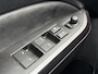 Suzuki Vitara 1.5 Hybrid Style **DODEHOEK DETECTIE/ PARKEERSENSOREN/ STOELVERWARMING**