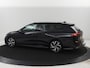 Volkswagen Golf Variant 1.5 eTSI R-Line | Trekhaak | Navigatie | LED | Stoelverwarming |