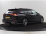 Volkswagen Golf Variant 1.5 eTSI R-Line | Trekhaak | Navigatie | LED | Stoelverwarming |