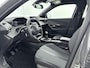 Peugeot 2008 SUV 100pk Allure | 360% Camera | Verwarmbare voorstoelen | Carplay | Dodehoekbewaking | Navigatie |
