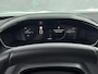 Peugeot 2008 SUV 100pk Allure | 360% Camera | Verwarmbare voorstoelen | Carplay | Dodehoekbewaking | Navigatie |