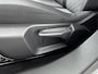 Peugeot 2008 SUV 100pk Allure | 360% Camera | Verwarmbare voorstoelen | Carplay | Dodehoekbewaking | Navigatie |