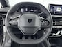 Peugeot 2008 SUV 100pk Allure | 360% Camera | Verwarmbare voorstoelen | Carplay | Dodehoekbewaking | Navigatie |