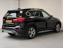 BMW X1 sDrive18i High Executive | LEDER | LED | STOELVERWARMING | KEY LESS |