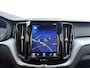 Volvo XC60 B5 251pk Momentum Exclusive / Panoramadak / Head-Up / DAB / Harman&Kardon Audio / 360 Camera / Leder / ACC / BLIS / 4-Zone Climate / Trekhaak / Stoel +Stuurw. Verwarming / Zittingverlenger / Draadloze Oplader /