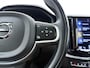 Volvo XC60 B5 251pk Momentum Exclusive / Panoramadak / Head-Up / DAB / Harman&Kardon Audio / 360 Camera / Leder / ACC / BLIS / 4-Zone Climate / Trekhaak / Stoel +Stuurw. Verwarming / Zittingverlenger / Draadloze Oplader /