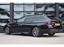 BMW 5-Serie Touring 530e Business Edition Plus SOH 90,3% '22 Laser Light Pano M Pakket Leder Clima Navi Cruise Inruil mogelijk