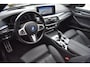 BMW 5-Serie Touring 530e Business Edition Plus SOH 90,3% '22 Laser Light Pano M Pakket Leder Clima Navi Cruise Inruil mogelijk