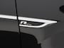 Volkswagen T-Roc 1.5 TSi 150 Pk R-Line | Stoelverwarming | Camera | Trekhaak | Navigatie | Adaptive Cruise | 17 Inch