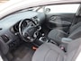Kia Rio 1.2 CVVT Super Pack lichte schade 2 portieren !
