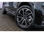 Lynk & Co 01 1.5 Core PHEV | Adaptieve Cruise Control | Keyless Entry | 1800 kg Trekvermogen | Stoelverwarming | Apple Carplay & Android Auto | 19 inch LM-Velgen | Achteruitrijcamera | Ledverlichting | 15,4 inch middendisplay | Premium audiosysteem |
