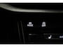 Volkswagen T-Roc 1.5 TSI R-Line Business | BLACK STYLE | ASCOT GREY | IQ LIGHT | STOELVERWARMING | NAVIGATIE | 18"
