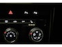 Volkswagen T-Roc 1.5 TSI R-Line Business | BLACK STYLE | ASCOT GREY | IQ LIGHT | STOELVERWARMING | NAVIGATIE | 18"