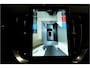 Volvo XC90 2.0 T8 AWD 335kW/456pk Aut8 Recharge Ultra Dark 7P BOWERS&WILKINS + LUCHTVERING + MASSAGE + EL.TREKHAAK + ADAPT.CRUISE + PANORAMADAK + HEAD-UP + STOELVERWARMIN V&A + STUURVERWARMING + LEDEREN DASHBOARD + 360 CAMERA + STOELVENTILATIE + 21" LM-VELGEN!!