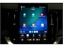 Volvo XC90 2.0 T8 AWD 335kW/456pk Aut8 Recharge Ultra Dark 7P BOWERS&WILKINS + LUCHTVERING + MASSAGE + EL.TREKHAAK + ADAPT.CRUISE + PANORAMADAK + HEAD-UP + STOELVERWARMIN V&A + STUURVERWARMING + LEDEREN DASHBOARD + 360 CAMERA + STOELVENTILATIE + 21" LM-VELGEN!!