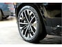 Volvo XC90 2.0 T8 AWD 335kW/456pk Aut8 Recharge Ultra Dark 7P BOWERS&WILKINS + LUCHTVERING + MASSAGE + EL.TREKHAAK + ADAPT.CRUISE + PANORAMADAK + HEAD-UP + STOELVERWARMIN V&A + STUURVERWARMING + LEDEREN DASHBOARD + 360 CAMERA + STOELVENTILATIE + 21" LM-VELGEN!!
