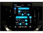 Volvo XC90 2.0 T8 AWD 335kW/456pk Aut8 Recharge Ultra Dark 7P BOWERS&WILKINS + LUCHTVERING + MASSAGE + EL.TREKHAAK + ADAPT.CRUISE + PANORAMADAK + HEAD-UP + STOELVERWARMIN V&A + STUURVERWARMING + LEDEREN DASHBOARD + 360 CAMERA + STOELVENTILATIE + 21" LM-VELGEN!!