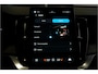 Volvo XC90 2.0 T8 AWD 335kW/456pk Aut8 Recharge Ultra Dark 7P BOWERS&WILKINS + LUCHTVERING + MASSAGE + EL.TREKHAAK + ADAPT.CRUISE + PANORAMADAK + HEAD-UP + STOELVERWARMIN V&A + STUURVERWARMING + LEDEREN DASHBOARD + 360 CAMERA + STOELVENTILATIE + 21" LM-VELGEN!!