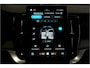 Volvo XC90 2.0 T8 AWD 335kW/456pk Aut8 Recharge Ultra Dark 7P BOWERS&WILKINS + LUCHTVERING + MASSAGE + EL.TREKHAAK + ADAPT.CRUISE + PANORAMADAK + HEAD-UP + STOELVERWARMIN V&A + STUURVERWARMING + LEDEREN DASHBOARD + 360 CAMERA + STOELVENTILATIE + 21" LM-VELGEN!!