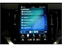 Volvo XC90 2.0 T8 AWD 335kW/456pk Aut8 Recharge Ultra Dark 7P BOWERS&WILKINS + LUCHTVERING + MASSAGE + EL.TREKHAAK + ADAPT.CRUISE + PANORAMADAK + HEAD-UP + STOELVERWARMIN V&A + STUURVERWARMING + LEDEREN DASHBOARD + 360 CAMERA + STOELVENTILATIE + 21" LM-VELGEN!!