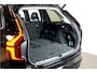 Volvo XC90 2.0 T8 AWD 335kW/456pk Aut8 Recharge Ultra Dark 7P BOWERS&WILKINS + LUCHTVERING + MASSAGE + EL.TREKHAAK + ADAPT.CRUISE + PANORAMADAK + HEAD-UP + STOELVERWARMIN V&A + STUURVERWARMING + LEDEREN DASHBOARD + 360 CAMERA + STOELVENTILATIE + 21" LM-VELGEN!!