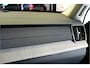 Volvo XC90 2.0 T8 AWD 335kW/456pk Aut8 Recharge Ultra Dark 7P BOWERS&WILKINS + LUCHTVERING + MASSAGE + EL.TREKHAAK + ADAPT.CRUISE + PANORAMADAK + HEAD-UP + STOELVERWARMIN V&A + STUURVERWARMING + LEDEREN DASHBOARD + 360 CAMERA + STOELVENTILATIE + 21" LM-VELGEN!!