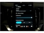 Volvo XC90 2.0 T8 AWD 335kW/456pk Aut8 Recharge Ultra Dark 7P BOWERS&WILKINS + LUCHTVERING + MASSAGE + EL.TREKHAAK + ADAPT.CRUISE + PANORAMADAK + HEAD-UP + STOELVERWARMIN V&A + STUURVERWARMING + LEDEREN DASHBOARD + 360 CAMERA + STOELVENTILATIE + 21" LM-VELGEN!!