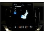 Volvo XC90 2.0 T8 AWD 335kW/456pk Aut8 Recharge Ultra Dark 7P BOWERS&WILKINS + LUCHTVERING + MASSAGE + EL.TREKHAAK + ADAPT.CRUISE + PANORAMADAK + HEAD-UP + STOELVERWARMIN V&A + STUURVERWARMING + LEDEREN DASHBOARD + 360 CAMERA + STOELVENTILATIE + 21" LM-VELGEN!!