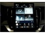 Volvo XC90 2.0 T8 AWD 335kW/456pk Aut8 Recharge Ultra Dark 7P BOWERS&WILKINS + LUCHTVERING + MASSAGE + EL.TREKHAAK + ADAPT.CRUISE + PANORAMADAK + HEAD-UP + STOELVERWARMIN V&A + STUURVERWARMING + LEDEREN DASHBOARD + 360 CAMERA + STOELVENTILATIE + 21" LM-VELGEN!!