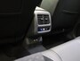 Volkswagen T-Roc 1.5 eTsi R-Line First Edition 150PK DSG Pano-Schuifdak, Trekhaak, Black Style, 20" LM Velgen, Keyless, Side Asisst, Matrix LED-Verlichting, Achteruitrijcamera