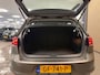 Volkswagen Golf 1.2 TSI Highline * Panoramadak / Camera / Navigatie / Trekhaak / NL Auto *