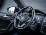 Volkswagen Tiguan 1.5 TSI 3x R-Line - IQ-L l Pano l Trekhaak l 360cam l Keyless