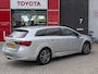 Toyota Avensis Touring Sports 1.8 VVT-i Dynamic Automaat CRUISE CONTROL STOELVERWARMING KEYLESS METALLIC