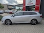 Toyota Avensis Touring Sports 1.8 VVT-i Dynamic Automaat CRUISE CONTROL STOELVERWARMING KEYLESS METALLIC