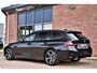 BMW 3-Serie Touring 330e xDrive LCI-2 Pano El-zetels HUD 360-cam Trekhaak