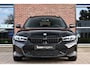 BMW 3-Serie Touring 330e xDrive LCI-2 Pano El-zetels HUD 360-cam Trekhaak