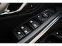 BMW 3-Serie Touring 330e xDrive LCI-2 Pano El-zetels HUD 360-cam Trekhaak